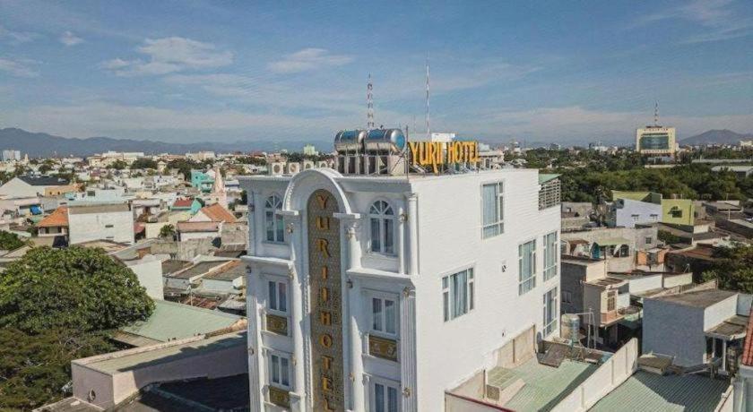 Yurii Hotel Phan Thiet Exterior photo