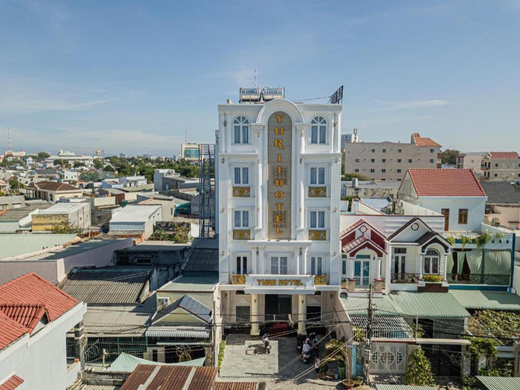 Yurii Hotel Phan Thiet Exterior photo